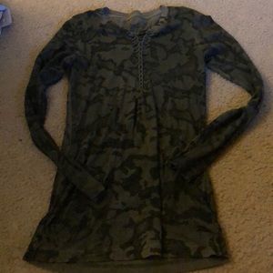 Affliction camo long sleeve shirt. M.